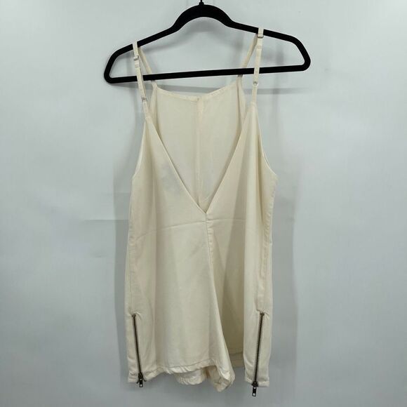 Stone Cold Fox Women's Cream Spaghetti Strap Bullwhip Jumper Size 1 - Picture 4 of 10